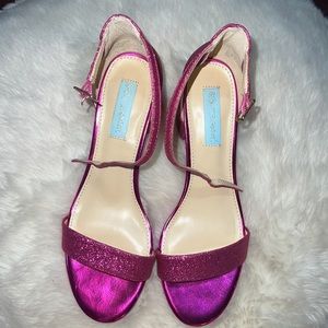 Betsey Johnson pink sparkle heel